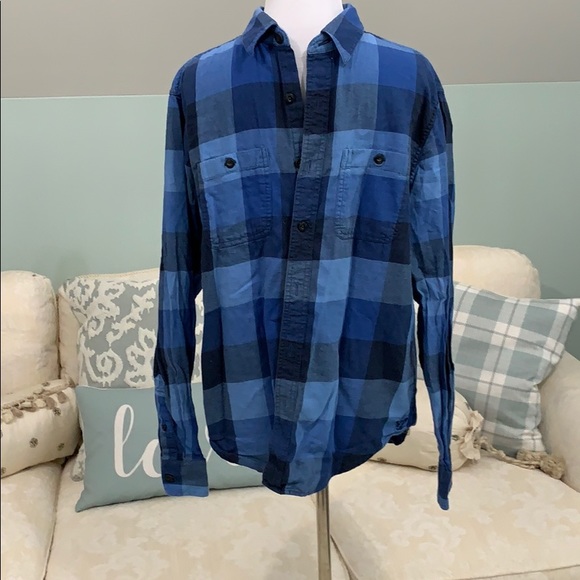 American Eagle Outfitters Other - American Eagle Mens button down shirt.